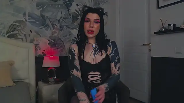 MaeveMoon online show from March 21, 6:12 pm