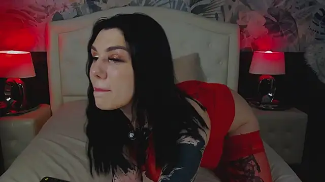 MaeveMoon online show from May 9, 9:29 pm