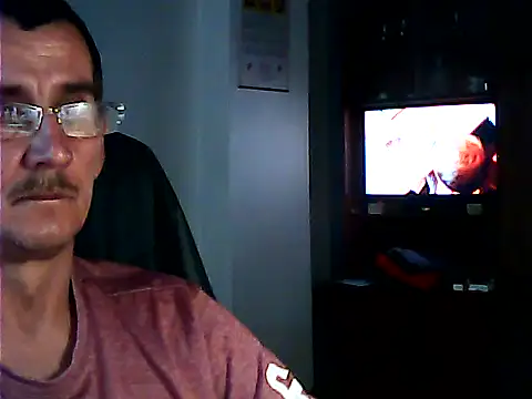 Snapshot of igracek30 chatting on June 18, 3:28 pm igracek30 online show from June 18, 3:28 pm