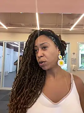 dianagolley420 online show from February 12, 3:05 pm