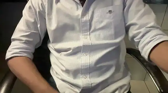 Snapshot of iamabigdickindian chatting on March 17, 11:53 am iamabigdickindian online show from March 17, 11:53 am