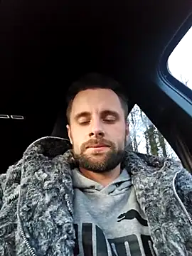 ademandjulia online show from March 26, 5:44 pm