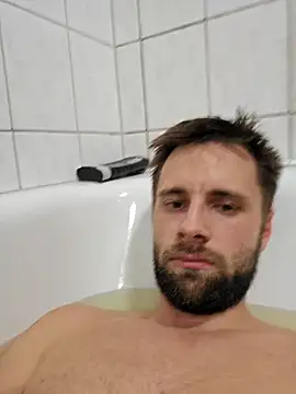 ademandjulia online show from February 11, 9:25 pm