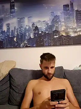 ademandjulia online show from October 27, 4:57 am