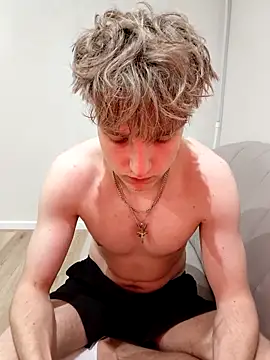 And25bn online show from February 9, 9:35 pm