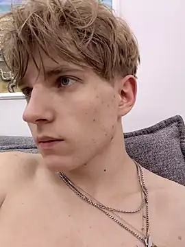 And25bn online show from December 17, 4:12 pm