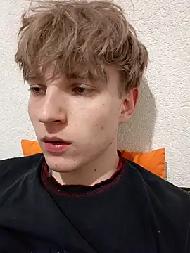 And25bn online show from March 4, 3:42 pm