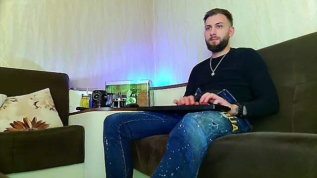 JamieNoxus online show from March 7, 8:22 pm