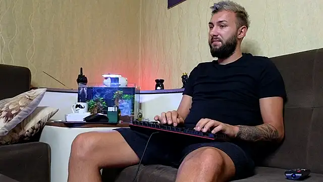 JamieNoxus online show from September 11, 5:18 am