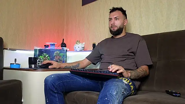 JamieNoxus online show from October 1, 5:56 am