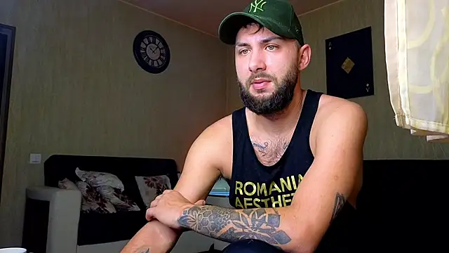 JamieNoxus online show from October 4, 7:10 am