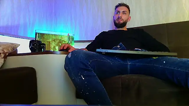 JamieNoxus online show from March 6, 11:53 pm