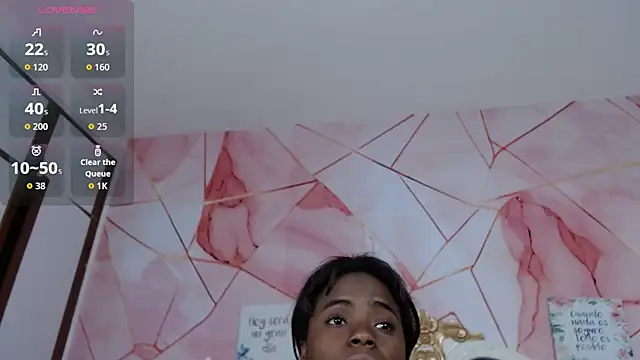 LindaBird online show from February 2, 9:14 pm