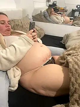 Princessemisse online show from December 2, 6:31 pm