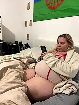 Princessemisse online show from December 17, 8:14 pm