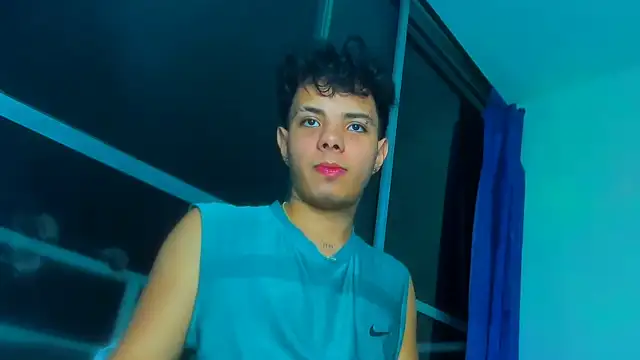 Alessandro 1610 online show from November 4, 4:27 am