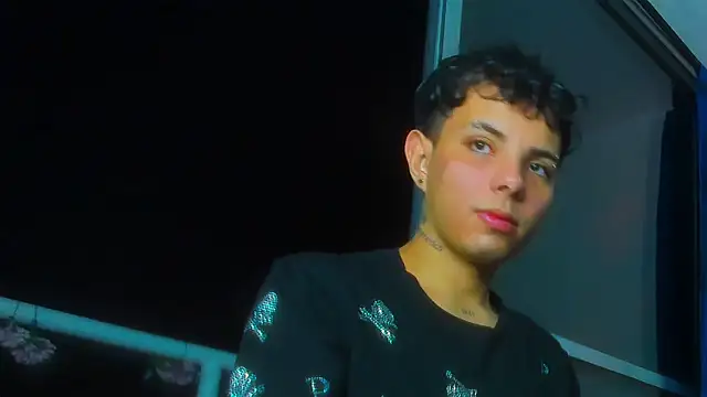 Alessandro 1610 online show from December 15, 7:58 am