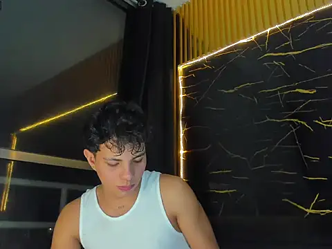 Alessandro 1610 online show from July 8, 5:41 am