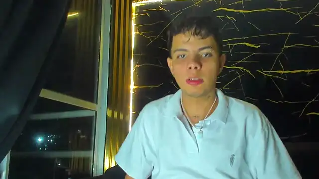 Alessandro 1610 online show from April 2, 4:08 am