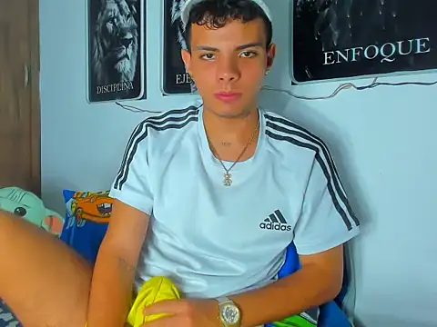 Alessandro 1610 online show from February 19, 5:27 am