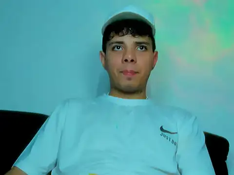 Alessandro 1610 online show from February 17, 6:33 am