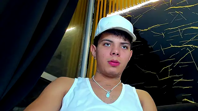 Alessandro 1610 online show from March 28, 4:57 am