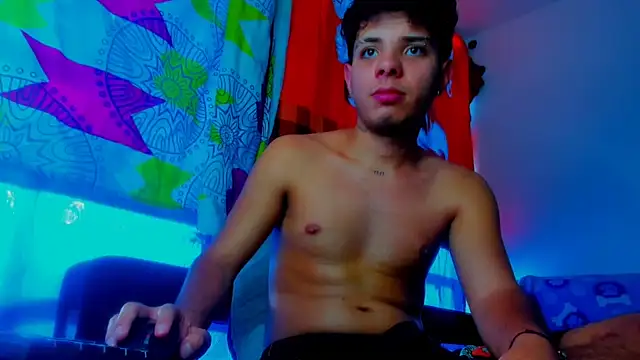 Alessandro 1610 online show from November 7, 9:30 pm