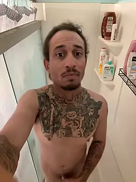bigdickbigdaddy7373 online show from May 6, 7:18 pm