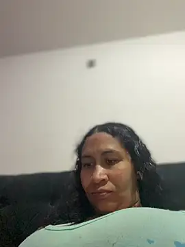 Carola-Ross online show from June 3, 1:12 pm