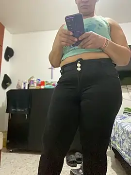 Carola-Ross online show from February 5, 5:31 pm