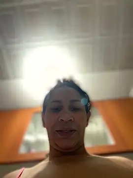 Carola-Ross online show from February 15, 3:22 pm