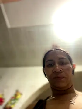 Snapshot of Carola-Ross chatting on September 25, 5:41 pm Carola-Ross online show from September 25, 5:41 pm