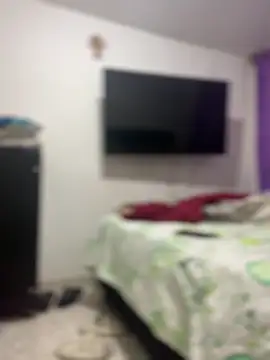 Carola-Ross online show from April 15, 5:06 pm