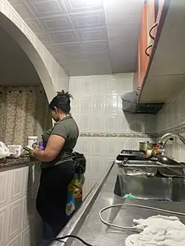 Carola-Ross online show from April 16, 9:39 pm