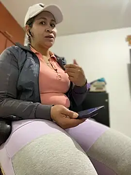 Carola-Ross online show from February 26, 5:35 pm