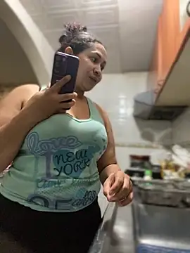 Carola-Ross online show from March 11, 5:40 pm