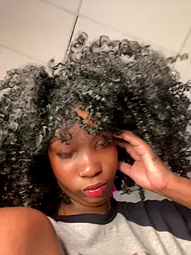 blackgril12 online show from October 28, 9:36 pm