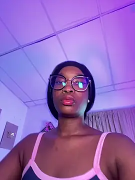 blackgril12 online show from March 4, 10:17 pm