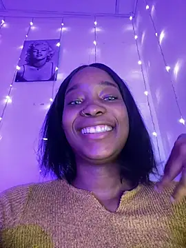 Snapshot of blackgril12 chatting on March 21, 9:12 am blackgril12 online show from March 21, 9:12 am