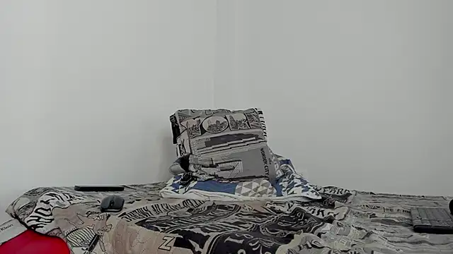 Snapshot of hugosan12 chatting on March 18, 6:28 pm hugosan12 online show from March 18, 6:28 pm