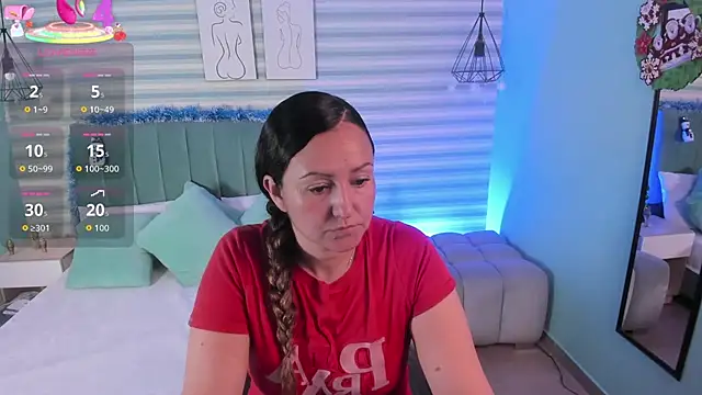 abby apple online show from December 15, 1:50 pm