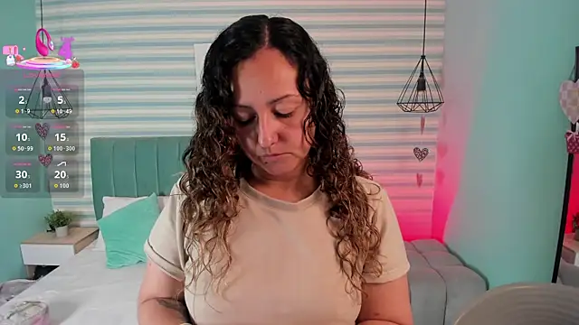 abby apple online show from February 11, 1:00 pm