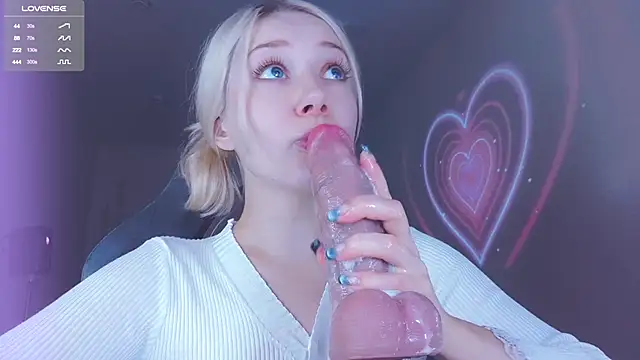 Snapshot of _chatur_babe chatting on October 13, 2:07 pm chatur babe online show from October 13, 2:07 pm