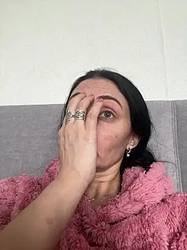 Snapshot of Miroslava1247 chatting on February 24, 10:16 am Miroslava1247 online show from February 24, 10:16 am