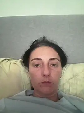 Snapshot of Miroslava1247 chatting on May 28, 10:11 am Miroslava1247 online show from May 28, 10:11 am