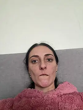 Snapshot of Miroslava1247 chatting on February 4, 1:50 pm Miroslava1247 online show from February 4, 1:50 pm