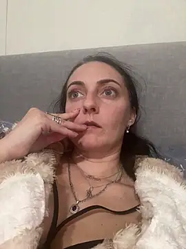 Miroslava1247 online show from April 14, 5:29 pm