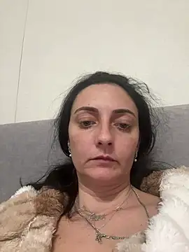 Snapshot of Miroslava1247 chatting on April 30, 8:05 pm Miroslava1247 online show from April 30, 8:05 pm