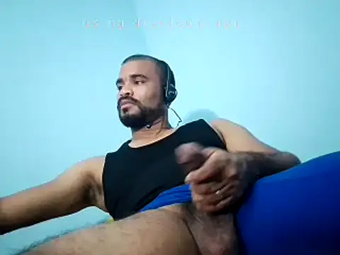 Snapshot of YOX22 chatting on March 13, 7:20 am YOX22 online show from March 13, 7:20 am