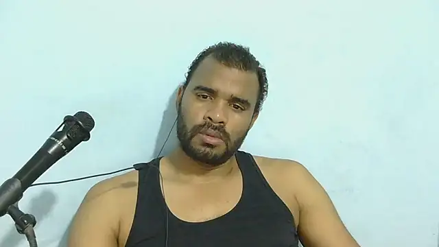 Snapshot of YOX22 chatting on September 9, 4:44 am YOX22 online show from September 9, 4:44 am